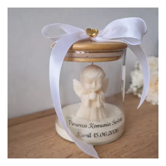 Świeca z aniołkiem w szkle – personalizowany prezent na Chrzest i Komunię prezent handmade